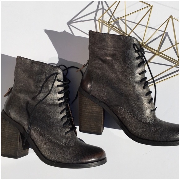 Woman’s Bacio 61 boots - Picture 6 of 7